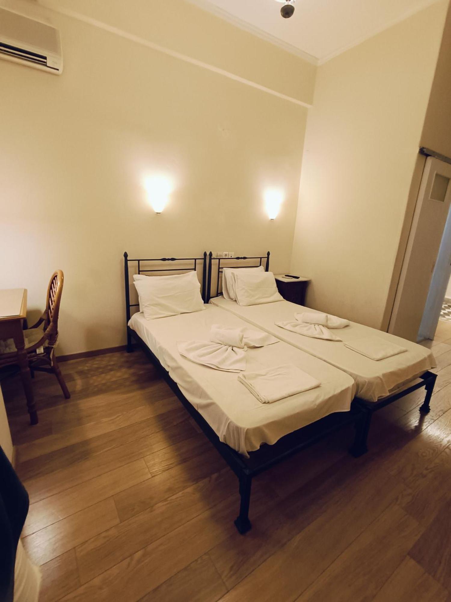 Anesis Hotel Loutra Edipsou  Extérieur photo