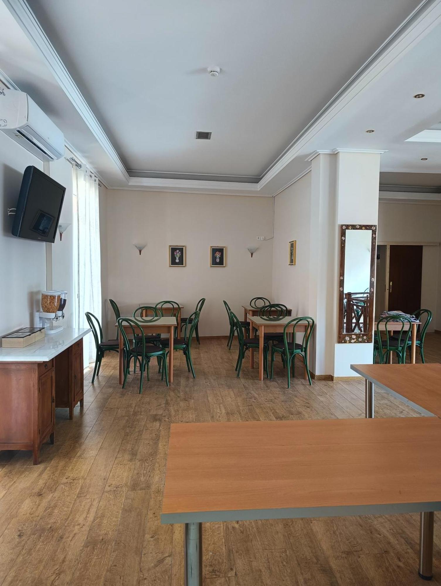 Anesis Hotel Loutra Edipsou  Extérieur photo
