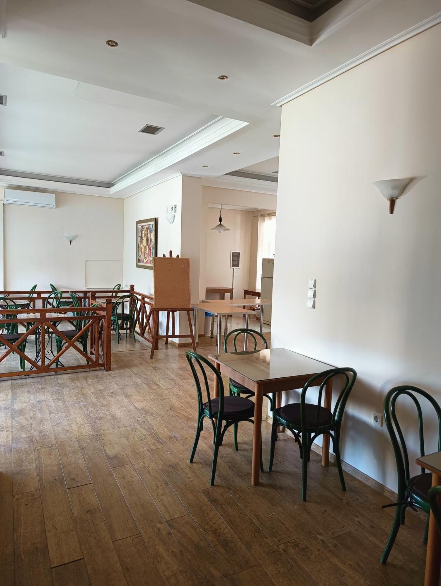 Anesis Hotel Loutra Edipsou  Extérieur photo
