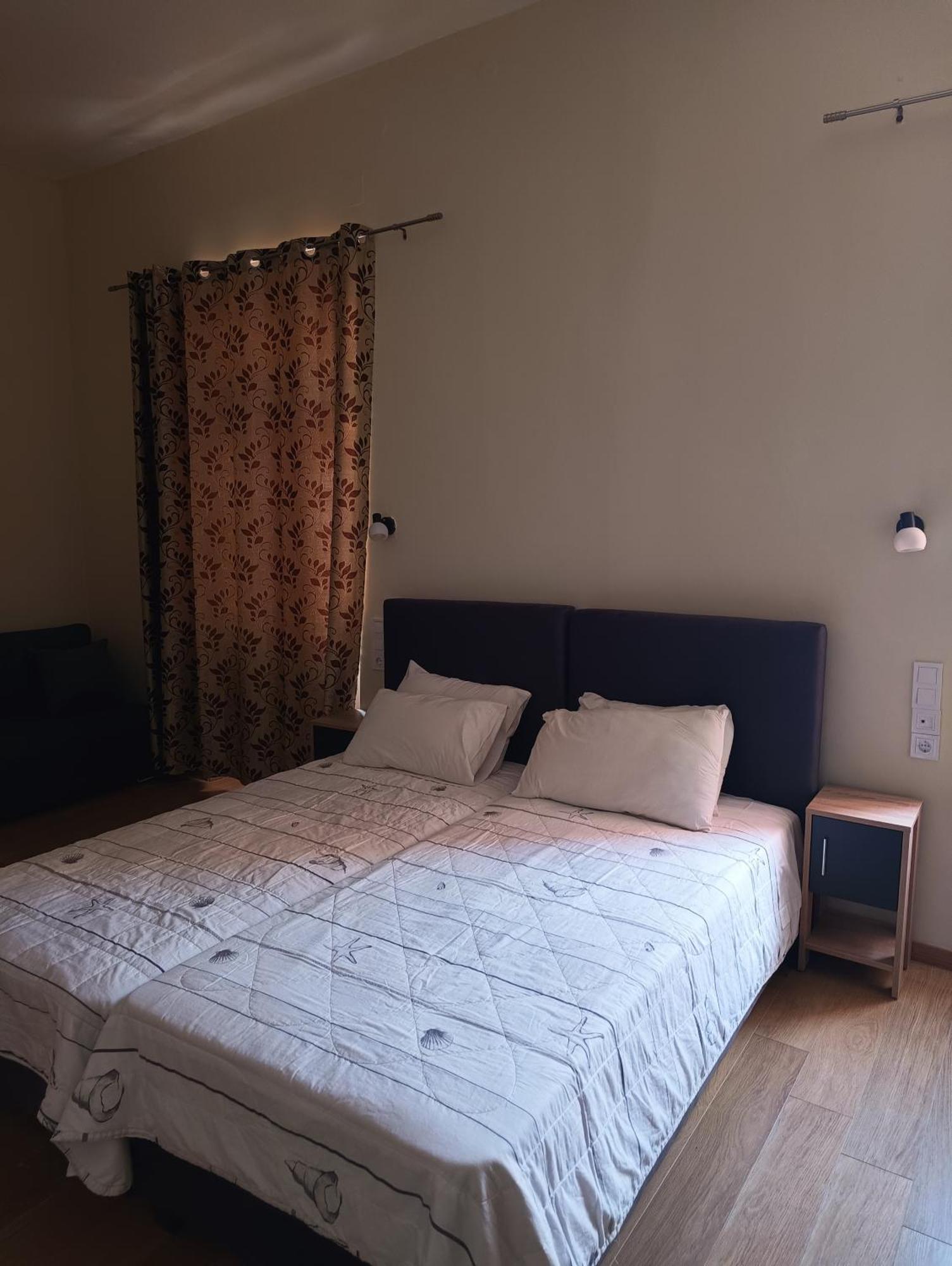 Anesis Hotel Loutra Edipsou  Extérieur photo